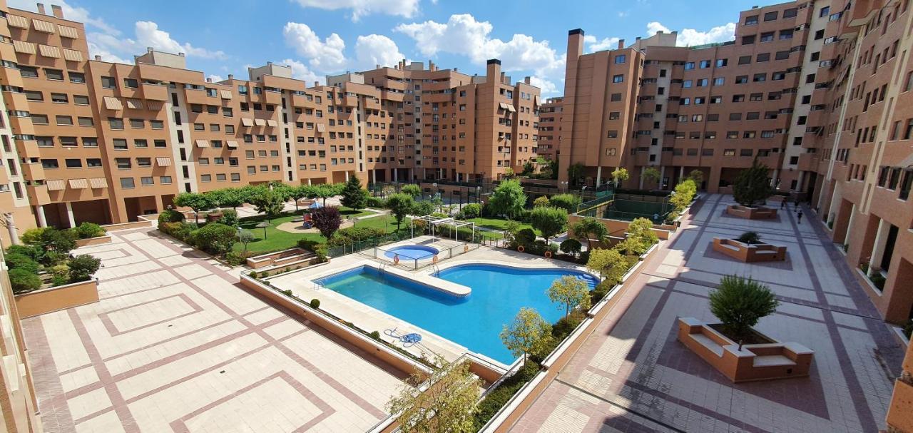 Residencial En Madrid Alquiler De Corta Estancia No Turistico Exterior photo